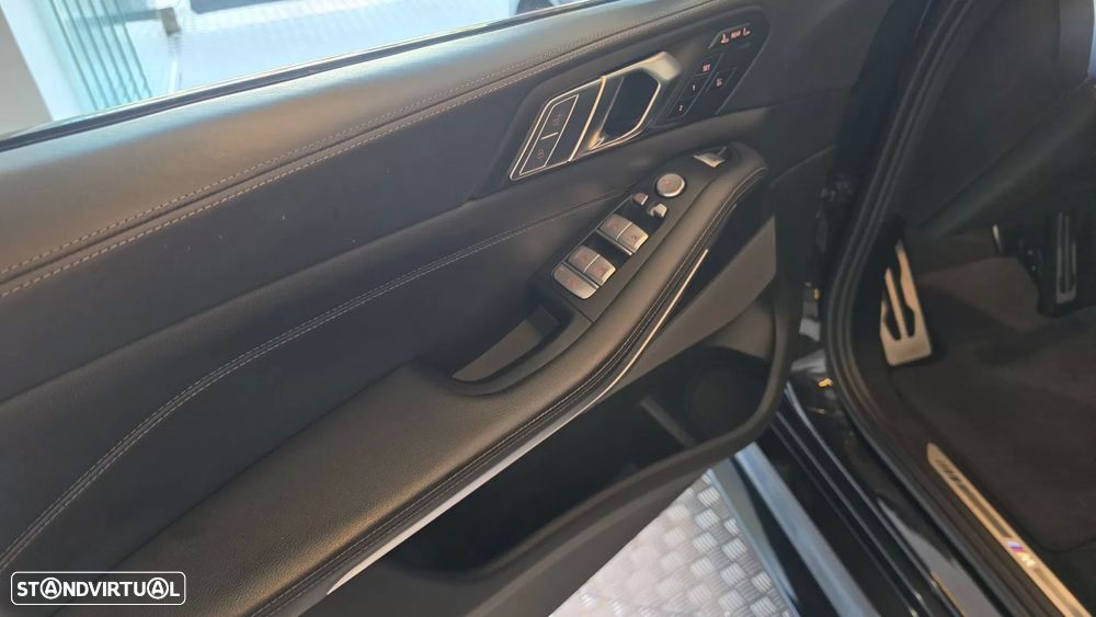 BMW X7 40 d xDrive Pack M - 41