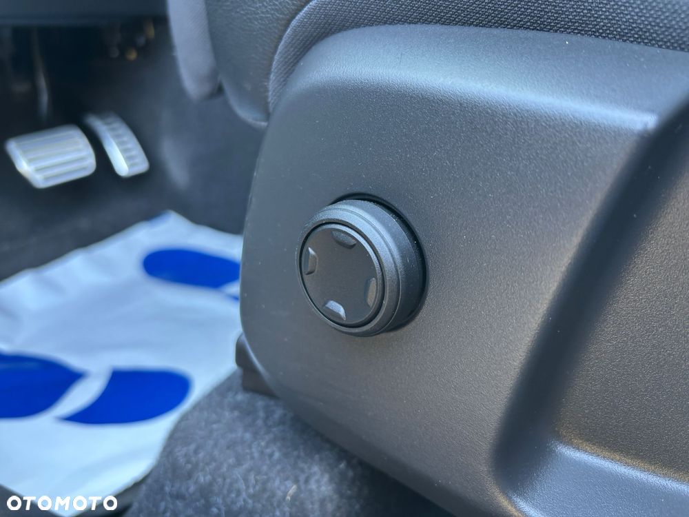 Volvo XC 40 D3 SCR R-Design - 20