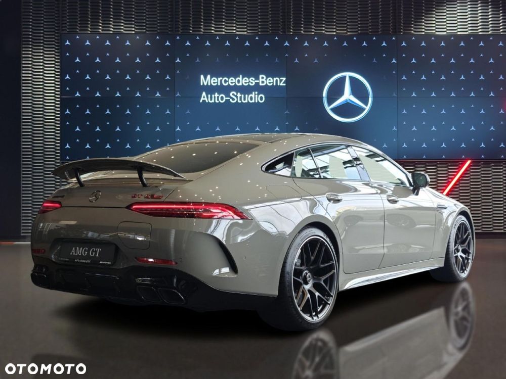Mercedes-Benz AMG GT - 4