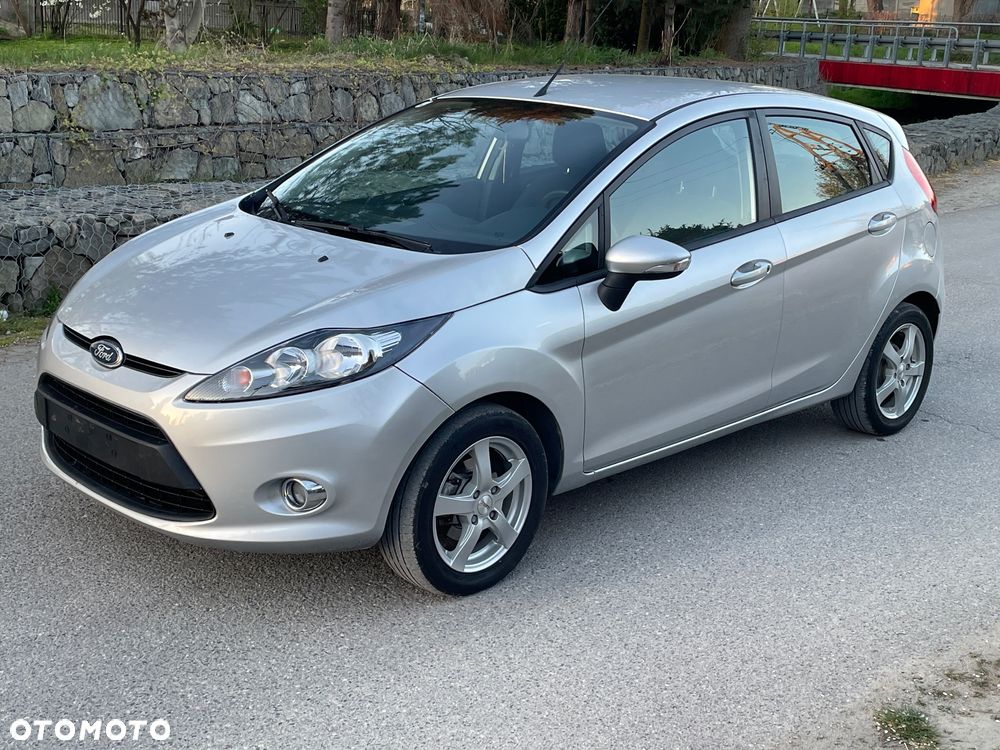 Ford Fiesta 1.25 Champions Edition - 8