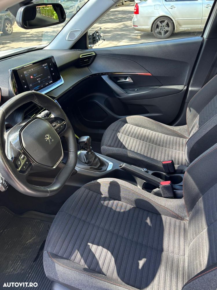 Peugeot 2008 1.5 BlueHDI BVM6 STT Active Pack - 25