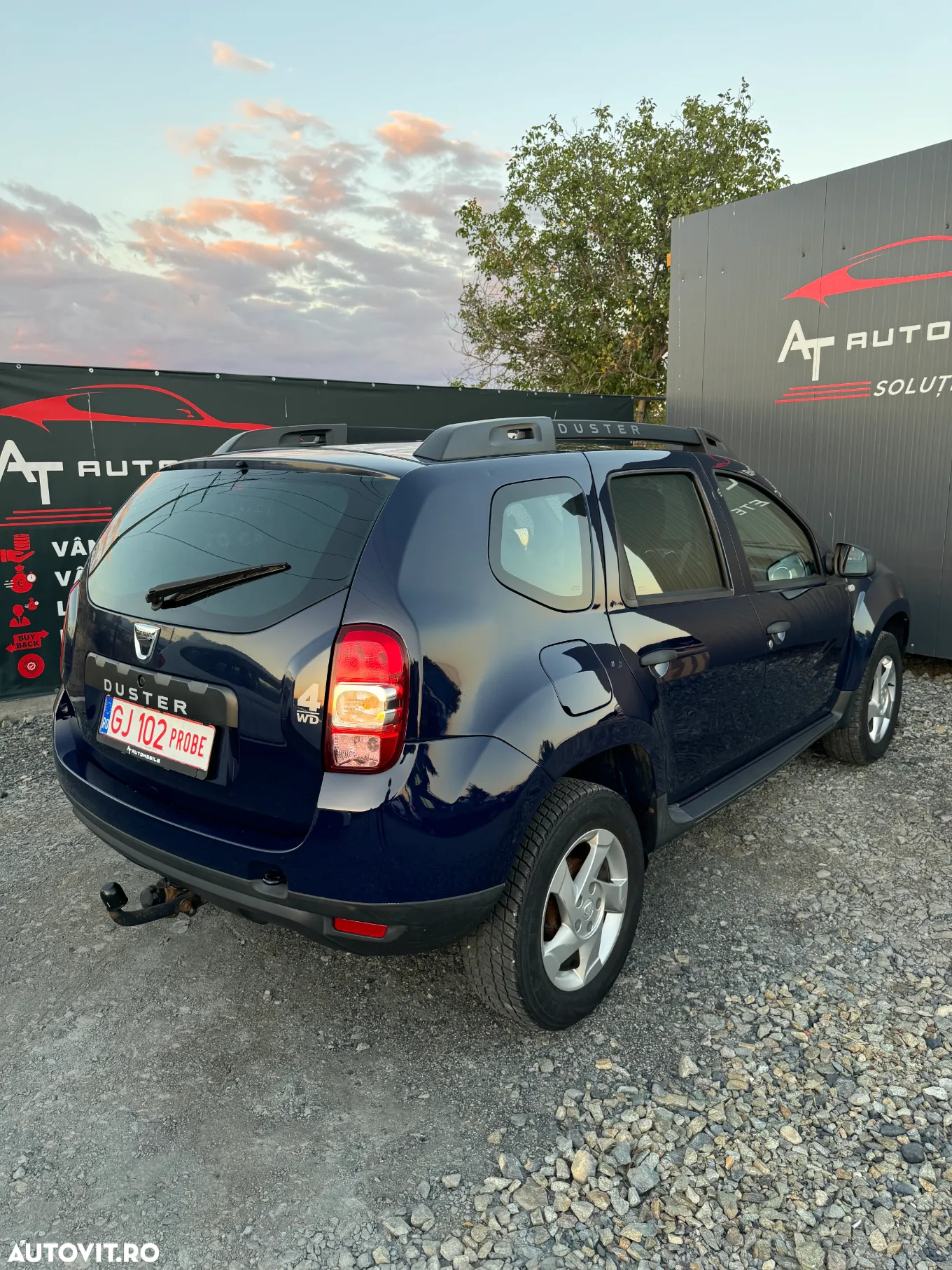 Dacia Duster 1.5 dCi 4x4 Laureate - 6