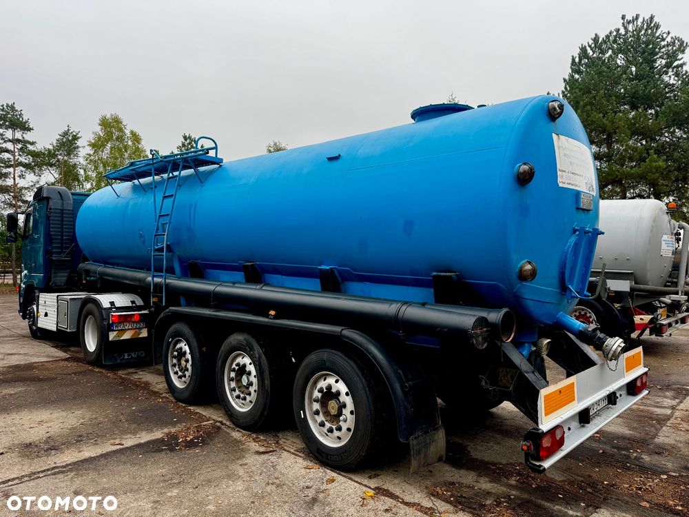 Schmitz Cargobull SKO 24 - 1