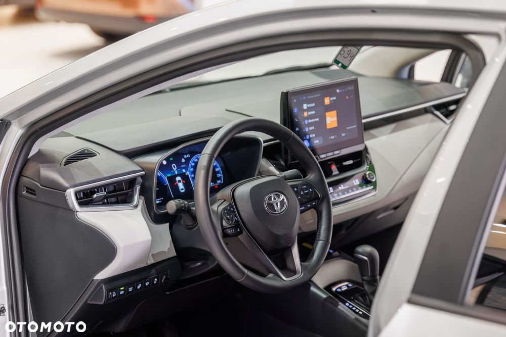 Toyota Corolla 1.8 Hybrid Style - 37