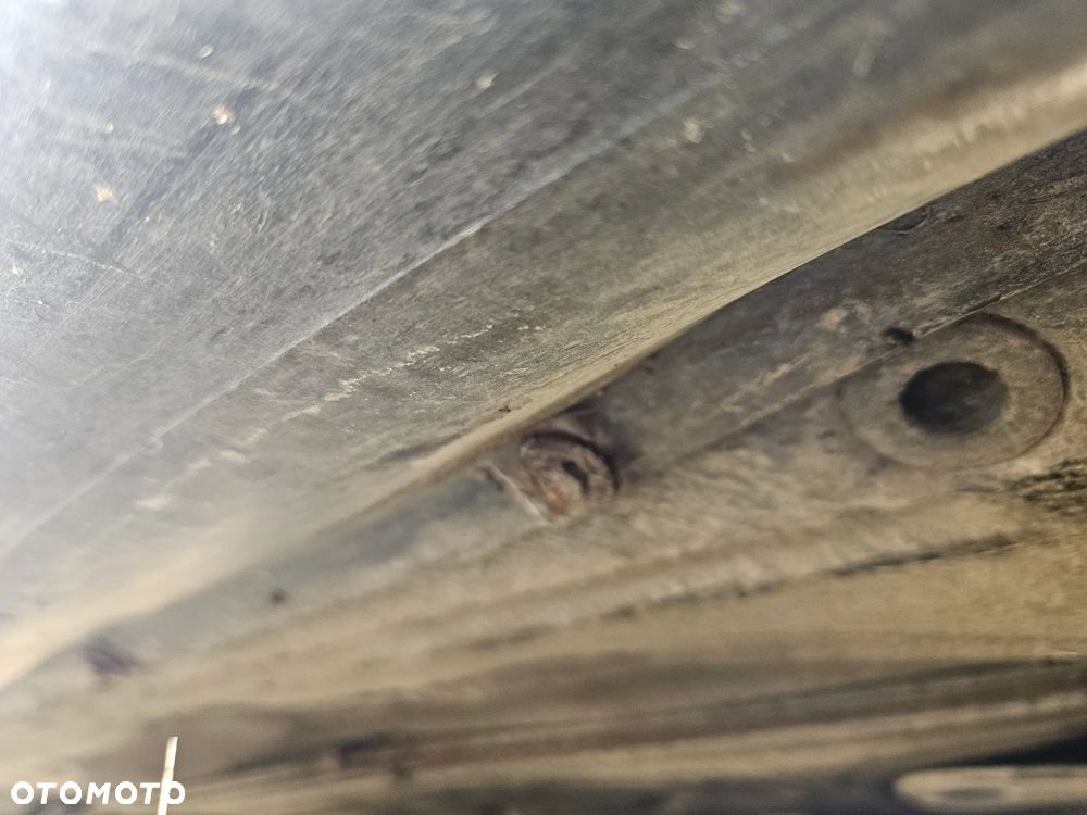 Mercedes-Benz W201 (190) - 14