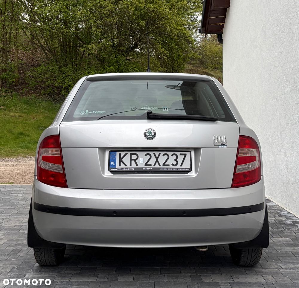 Skoda Fabia 1.4 16V Ambiente - 4