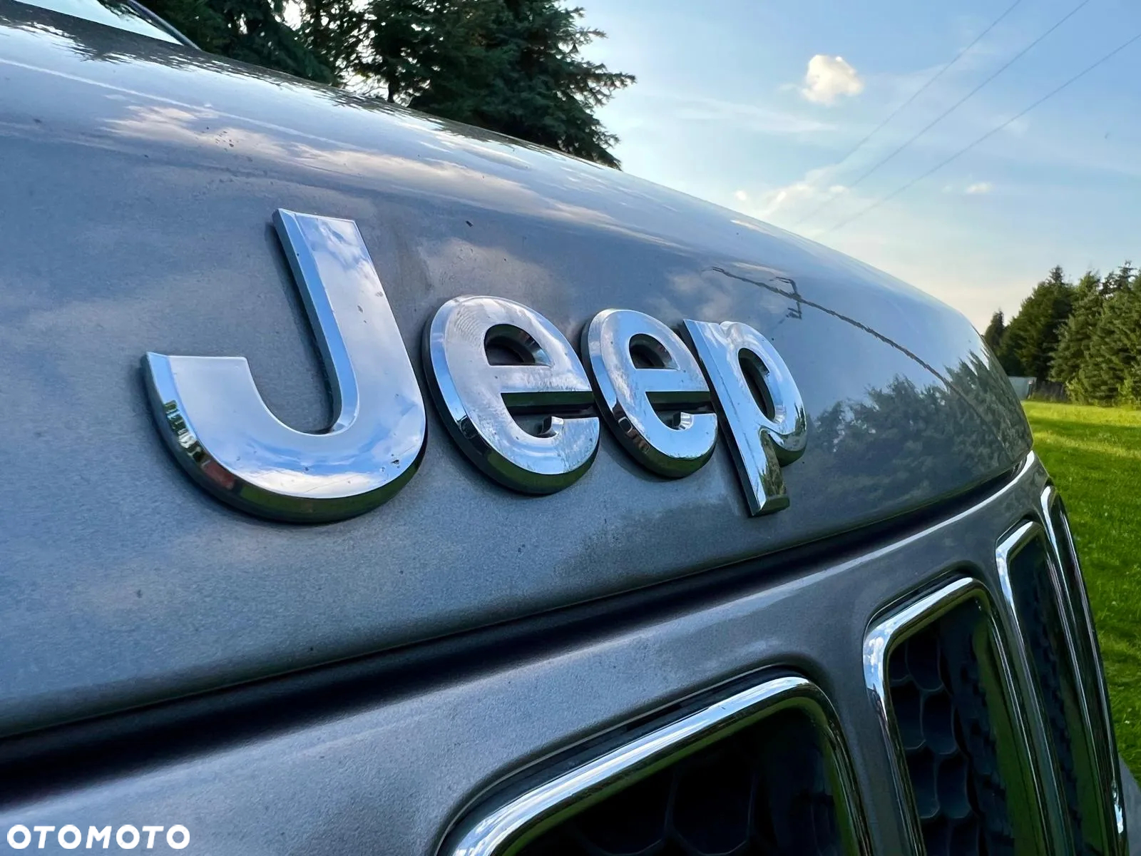 Jeep Grand Cherokee 5.7 V8 HEMI 4WD Automatik Overland - 27