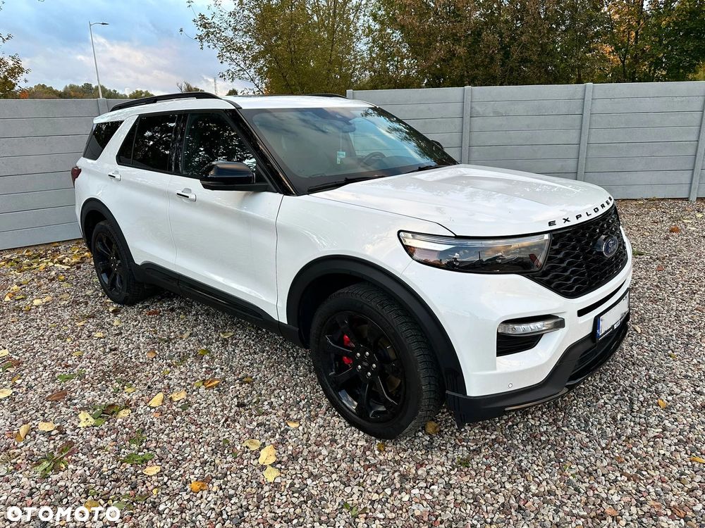 Ford Explorer EcoBoost Plug-in Hybrid ST-LINE - 6