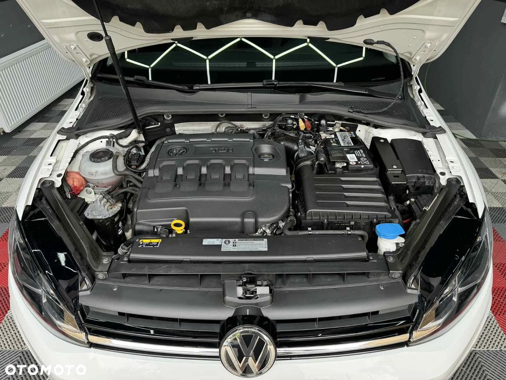 Volkswagen Golf VII 1.6 TDI BMT Highline - 26