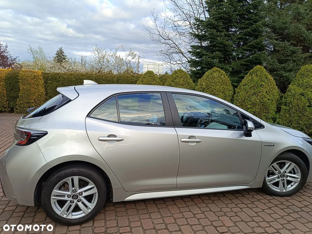 Toyota Corolla 1.8 Hybrid Comfort - 12
