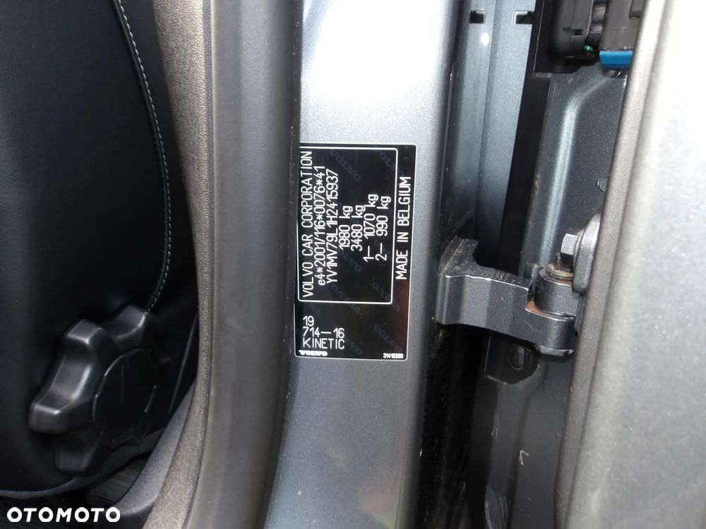 Volvo V40 D3 Kinetic - 11