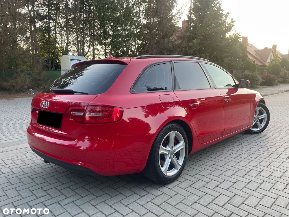 Audi A4 Avant 2.0 TDI DPF Ambiente - 3