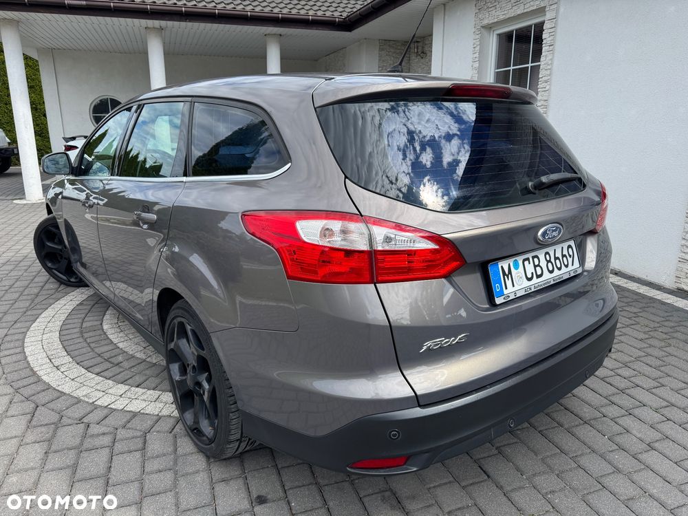 Ford Focus 2.0 TDCi DPF Titanium - 4