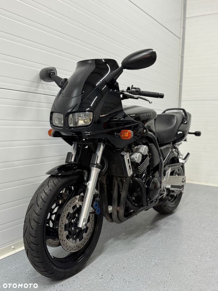 Yamaha FZ6 - 21