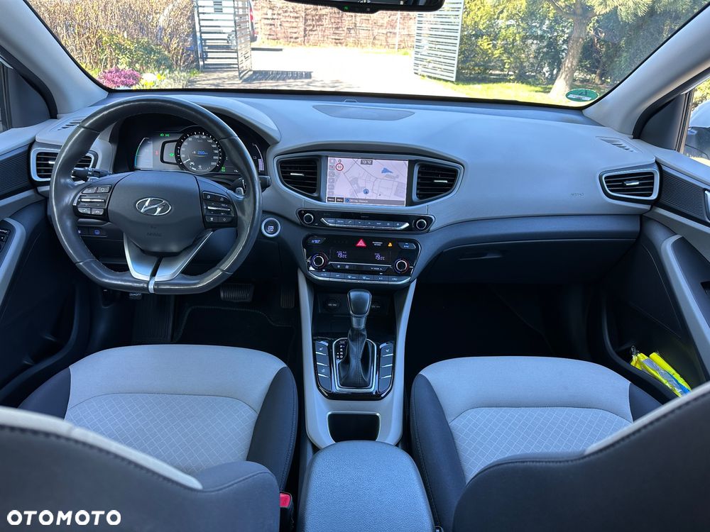 Hyundai IONIQ 1.6 GDI Style - 17