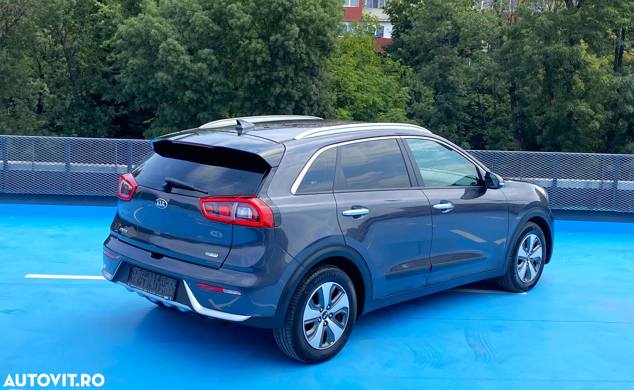 Kia Niro 1.6 GDI HEV 2WD OPF Aut. Edition 7 - 25