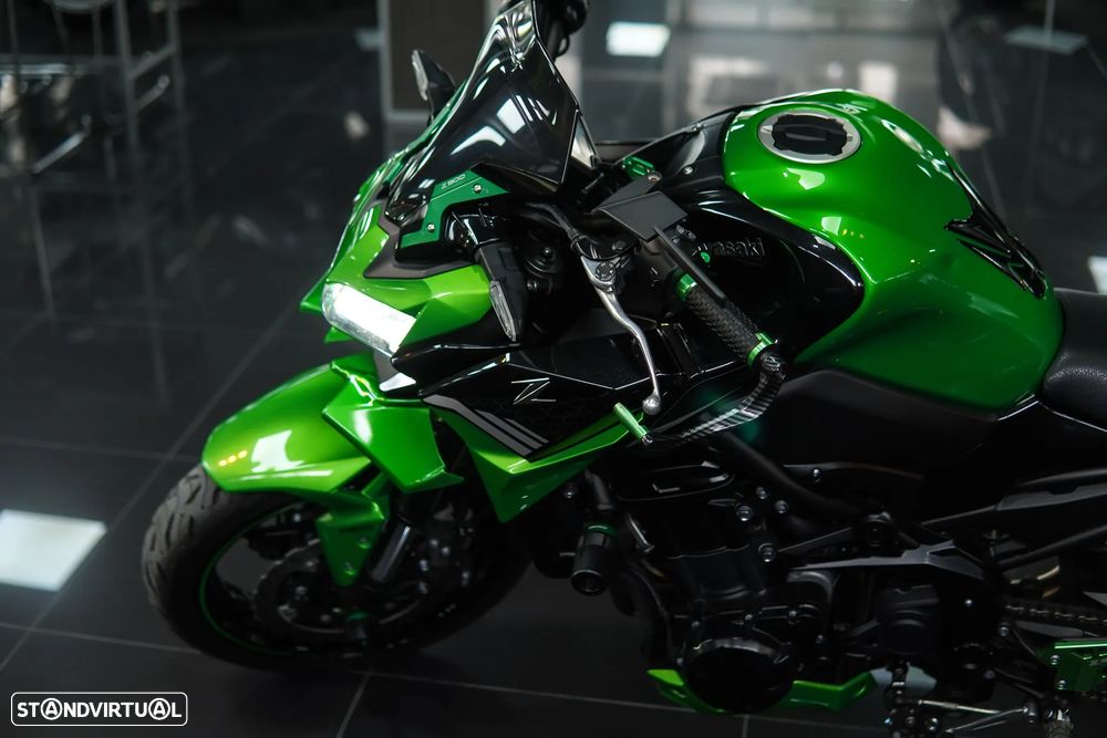 Kawasaki ZR 900 Akrapovic Full Titanium - 29