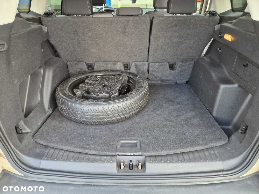 Ford Escape - 7