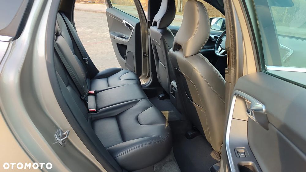 Volvo XC 60 D3 Edition Pro - 30