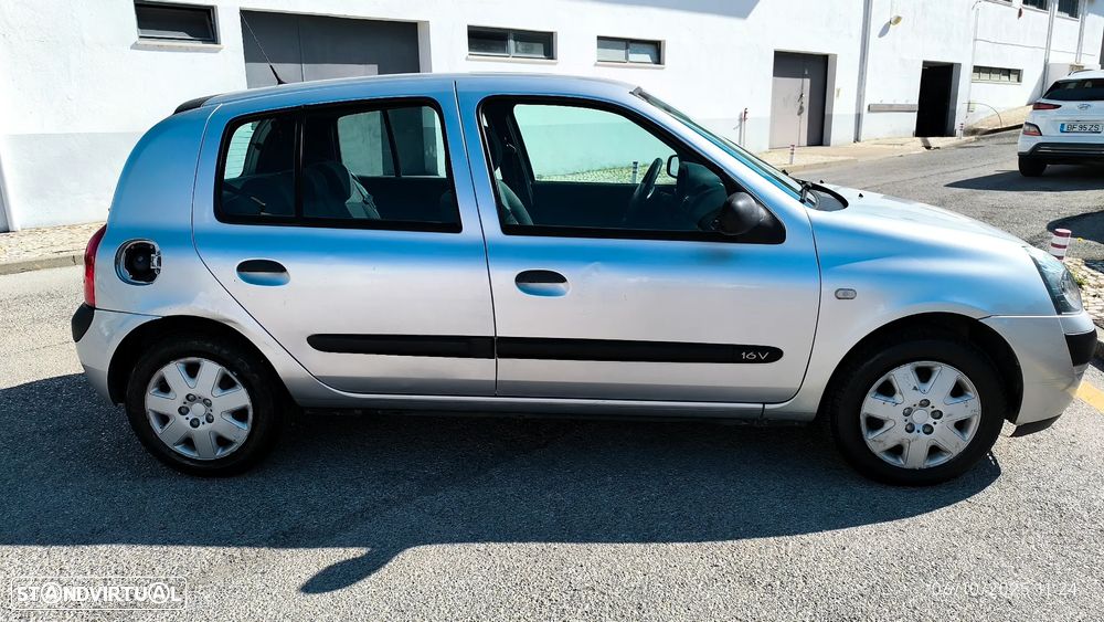 Renault Clio 1.2 16V Pack - 37