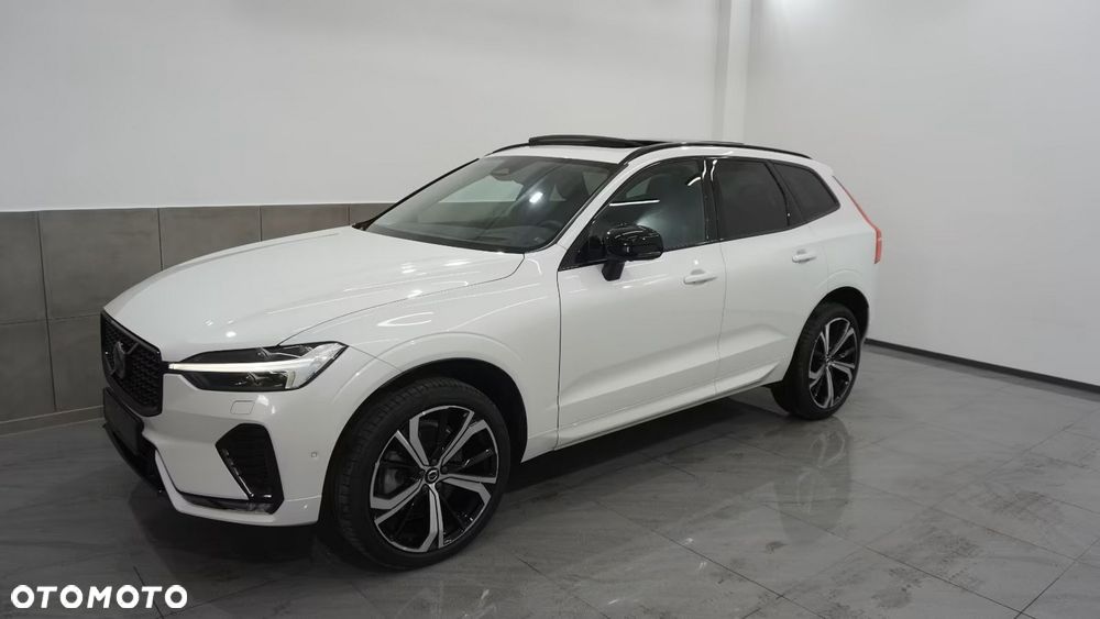 Volvo XC 60 B4 B Plus Dark - 5