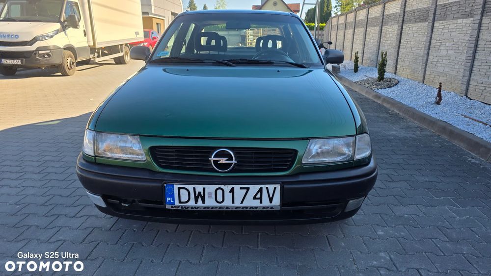 Opel Astra 1.4 Fresh - 3