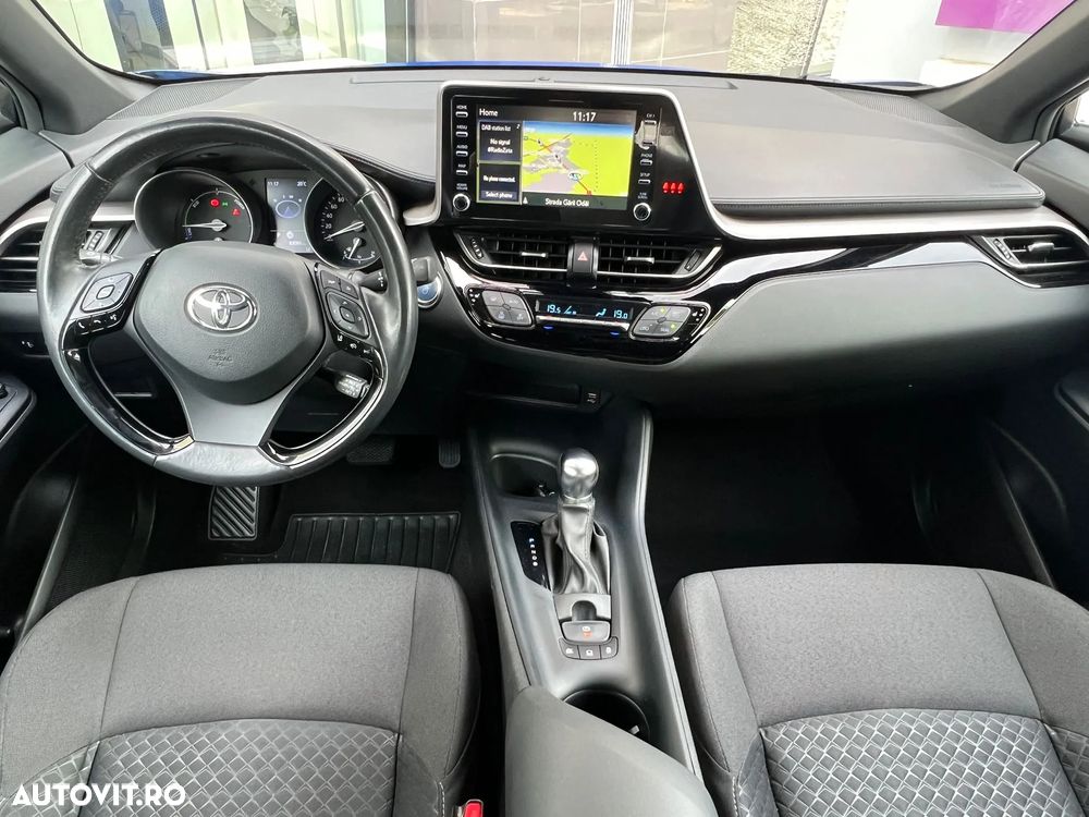 Toyota C-HR - 5