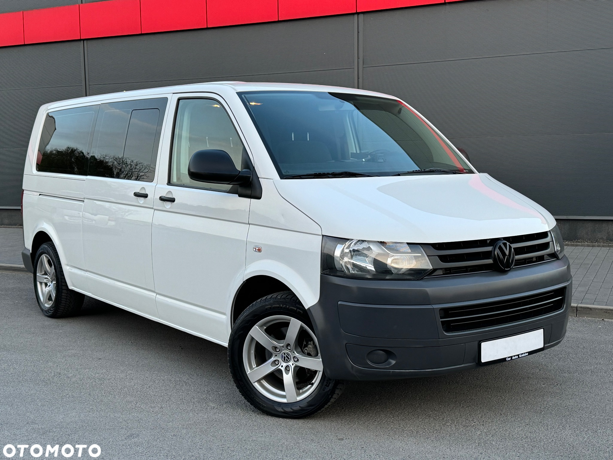 Volkswagen Caravelle TDI L2 Trendline - 2