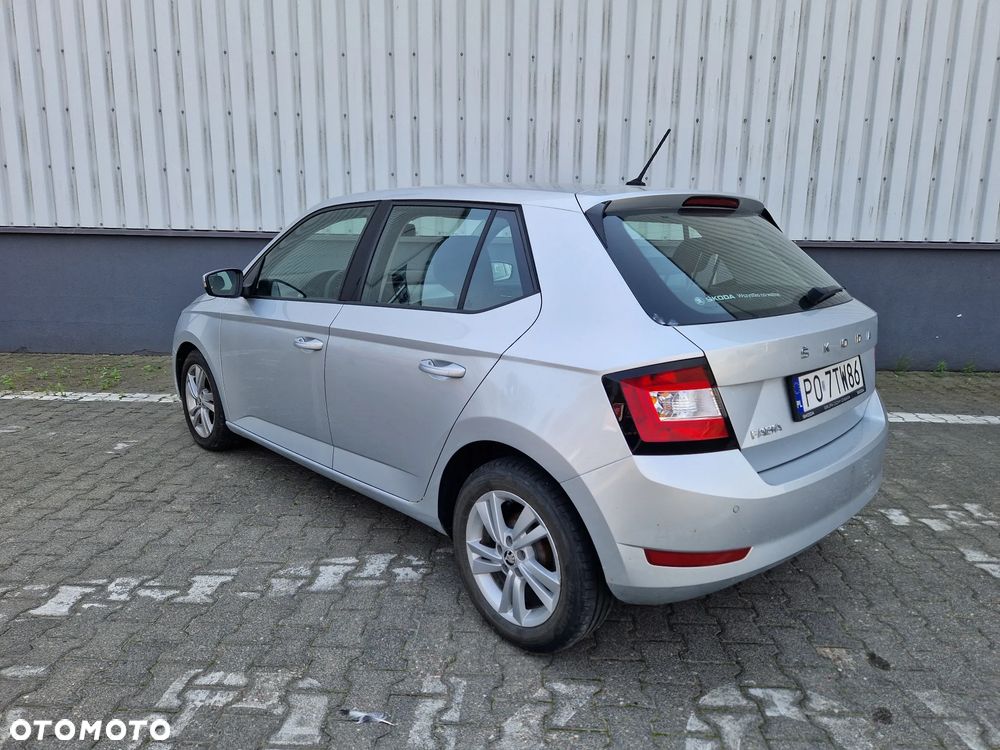 Skoda Fabia 1.0 TSI Ambition - 4