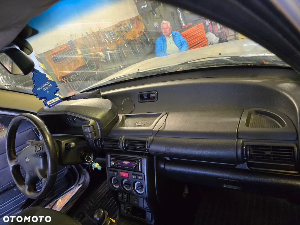 Land Rover Freelander 2.0 D - 25