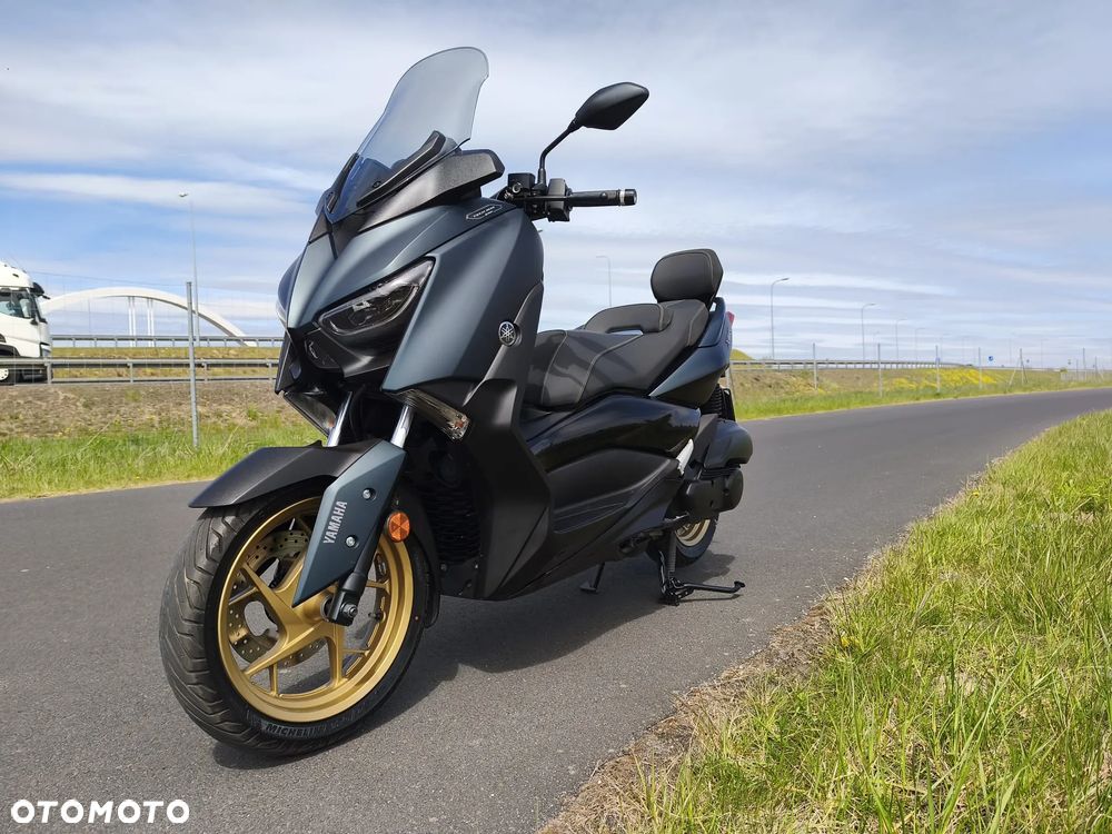 Yamaha X-max - 11