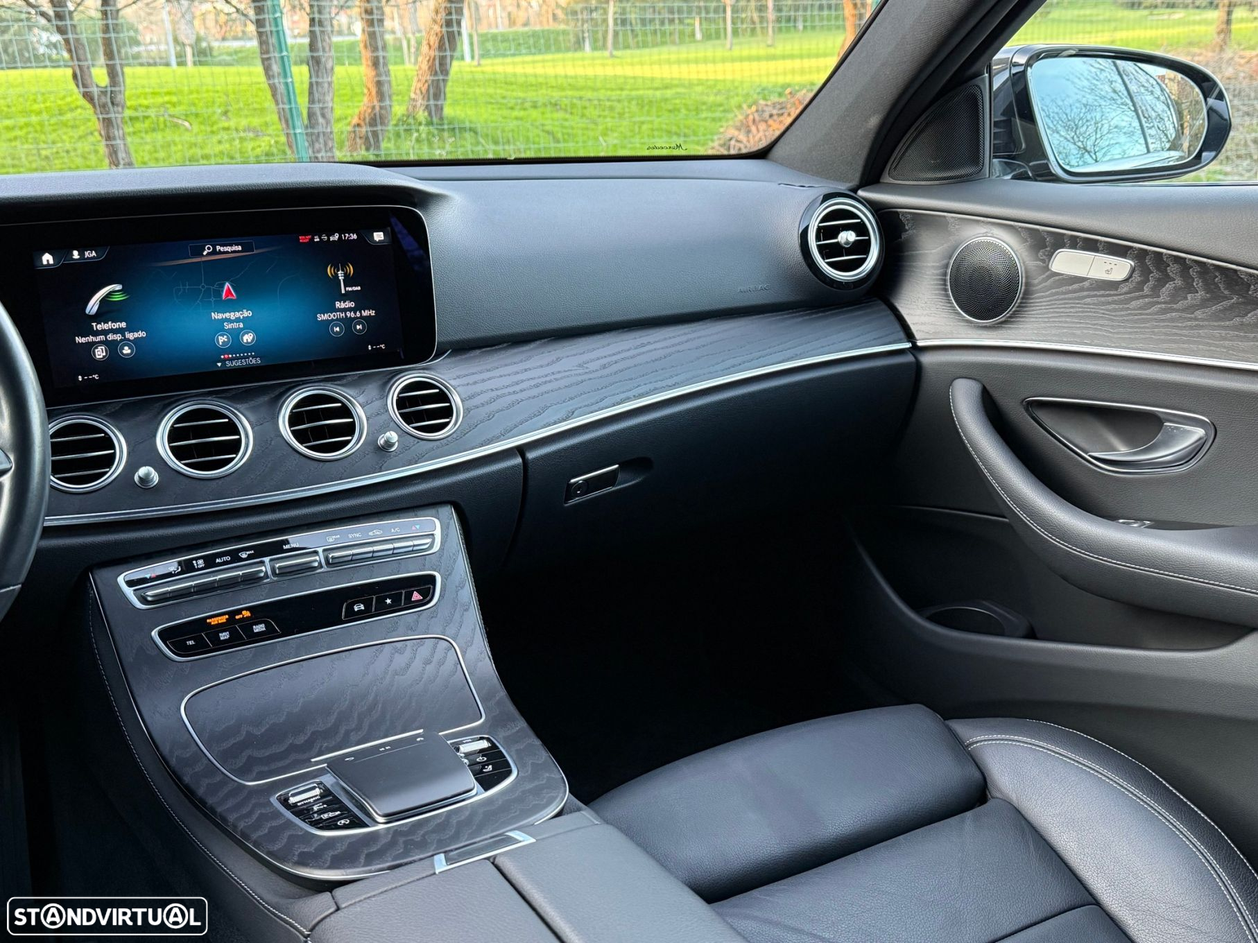 Mercedes-Benz E 220 d Avantgarde - 28