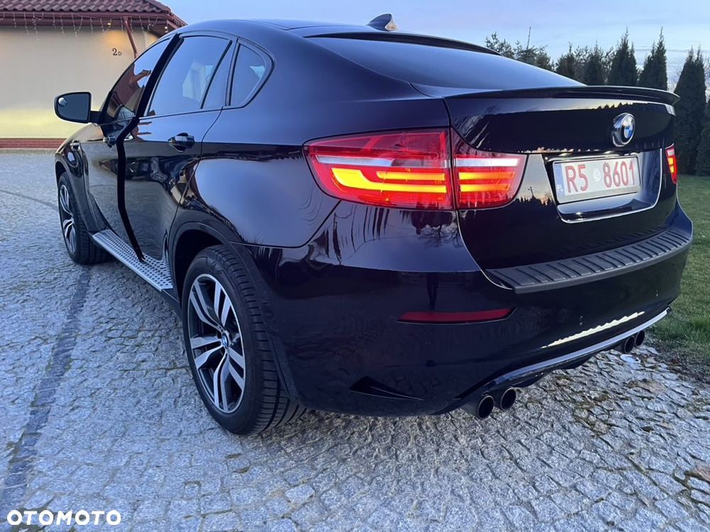 BMW X6M - 16