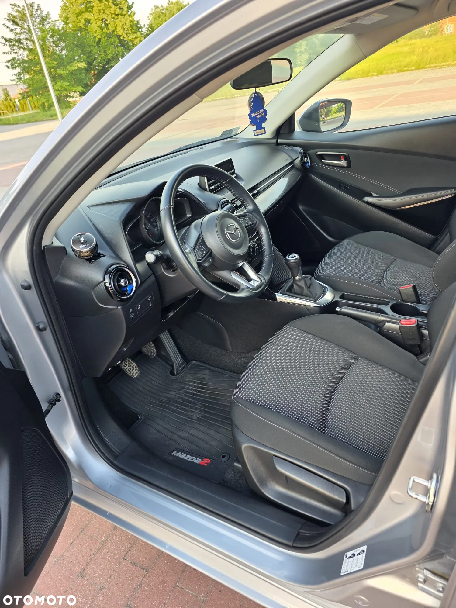 Mazda 2 SKYACTIV-G 75 Center-Line - 12