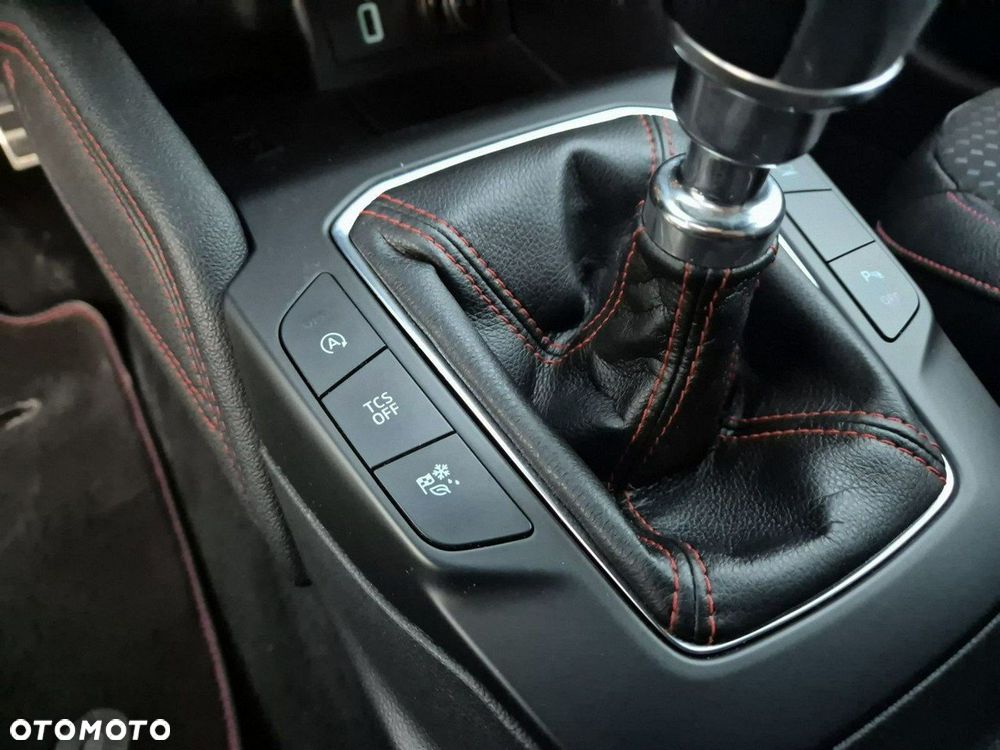 Ford Focus - 21