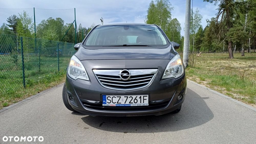 Opel Meriva - 9