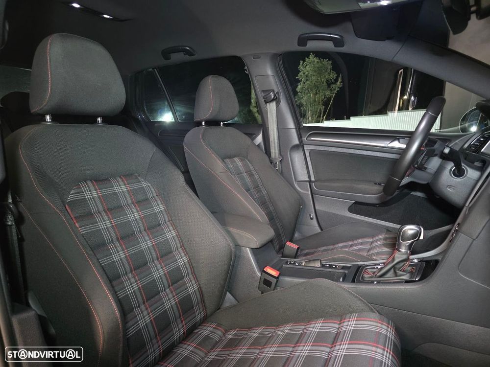 VW Golf GTI (BlueMotion ) DSG - 3