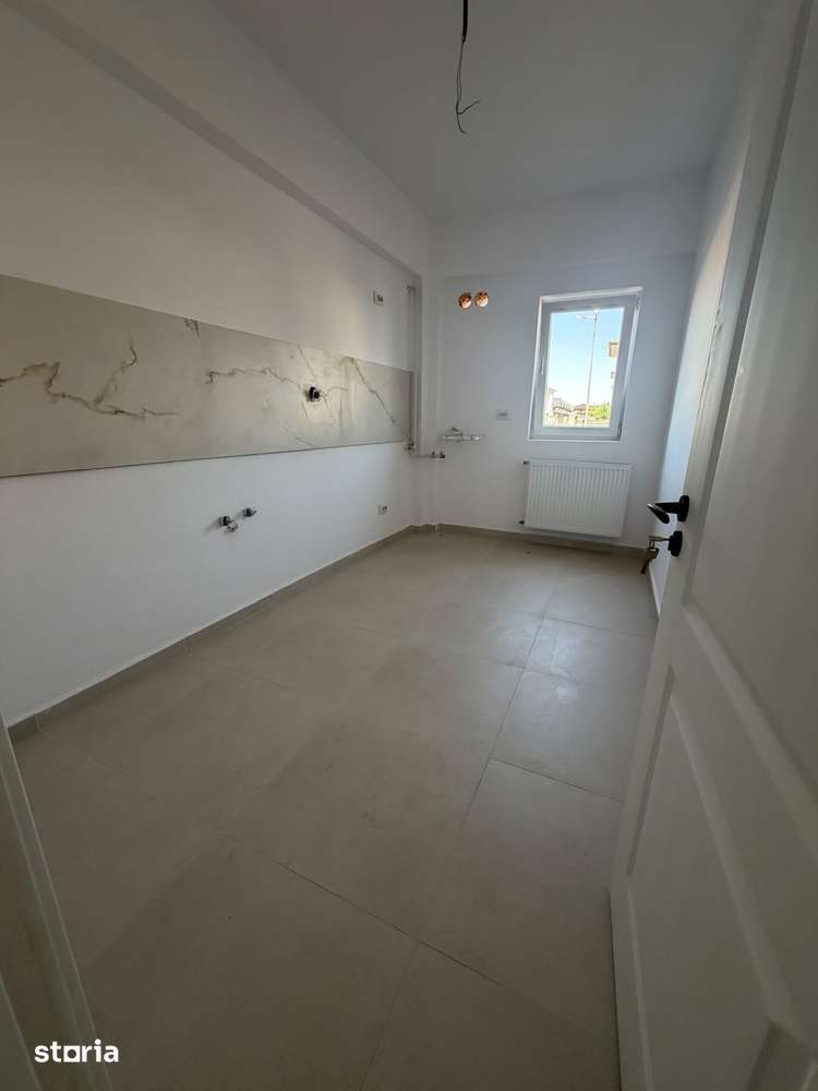 Apartament 2 camere, balcon, 54mp, 2 etaje — fotografia 3