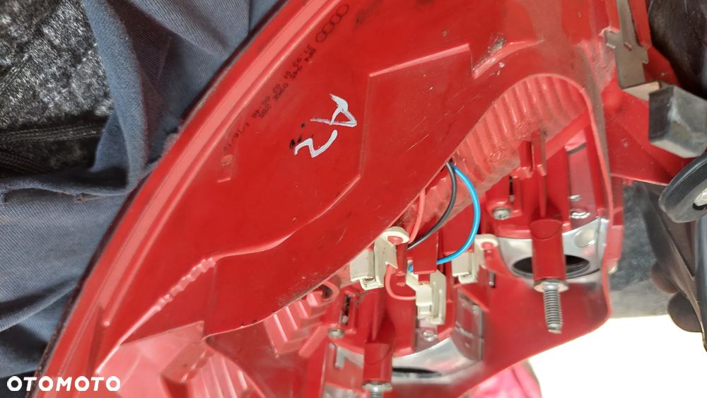 LAMPA TYL TYLNA LEWA AUDI A3 8P4 5D SPORTBACK SLASK WYSYLKA - 4