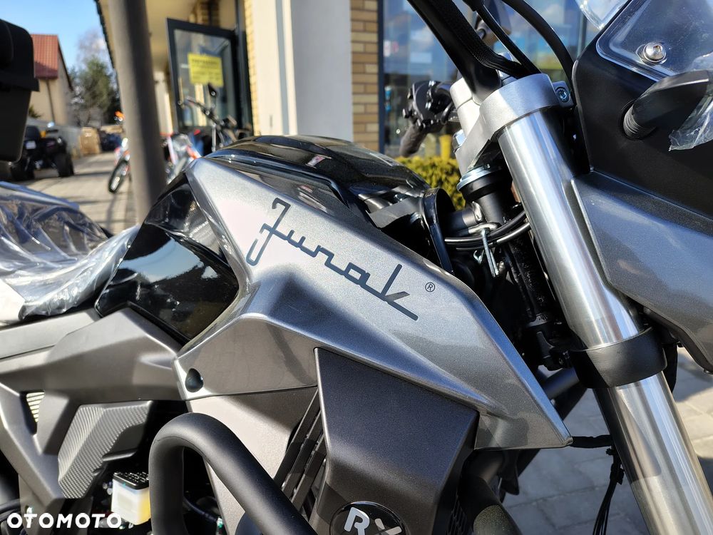Junak RX One - 11