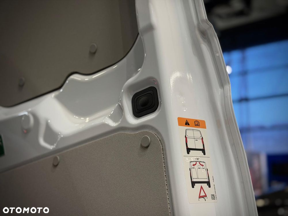 Ford Transit Custom - 21
