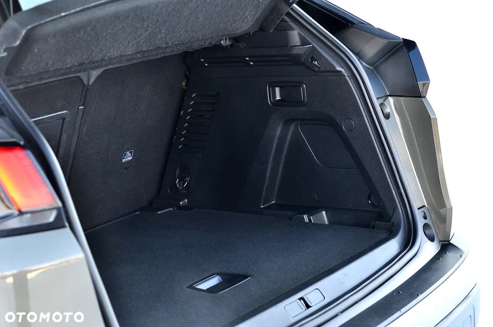 Peugeot 3008 1.5 BlueHDi GT Pack S&S EAT8 - 25