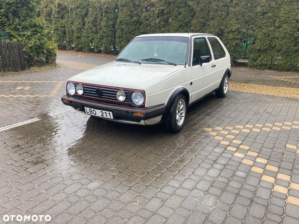 Volkswagen Golf 1.8 16V GTI - 8