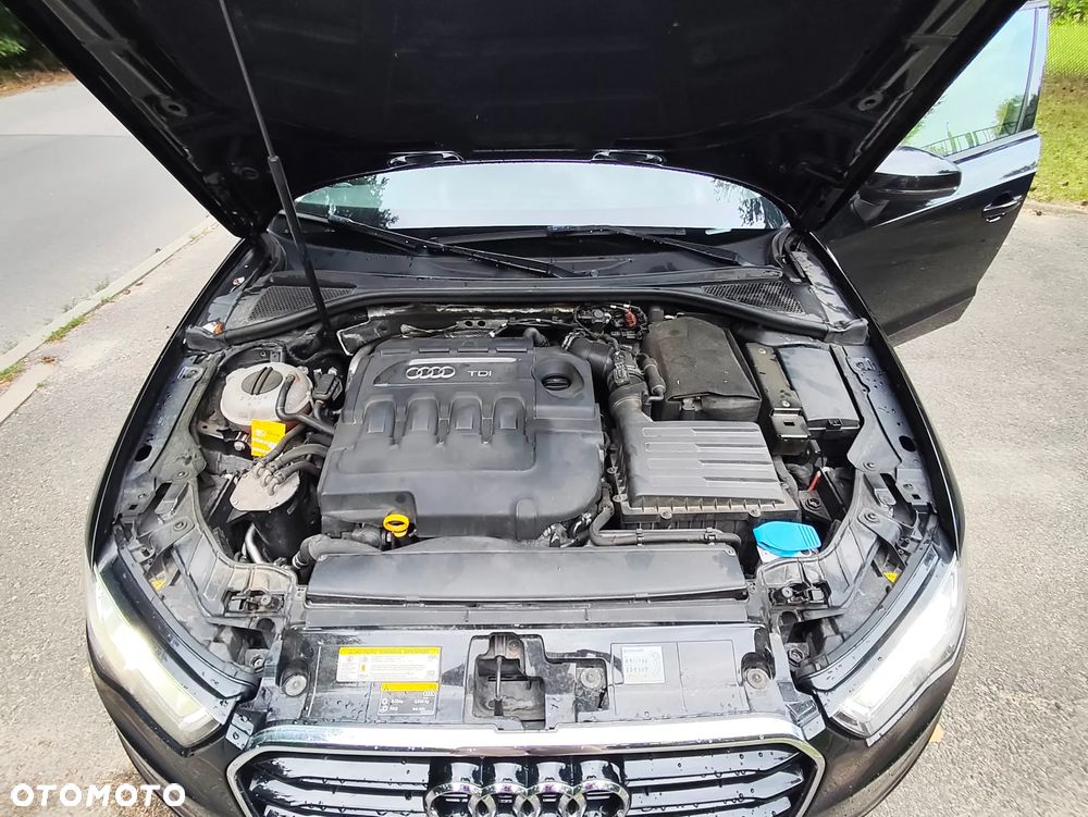 Audi A3 Sportback 1.6 TDI (clean diesel) S line Sportpaket - 15