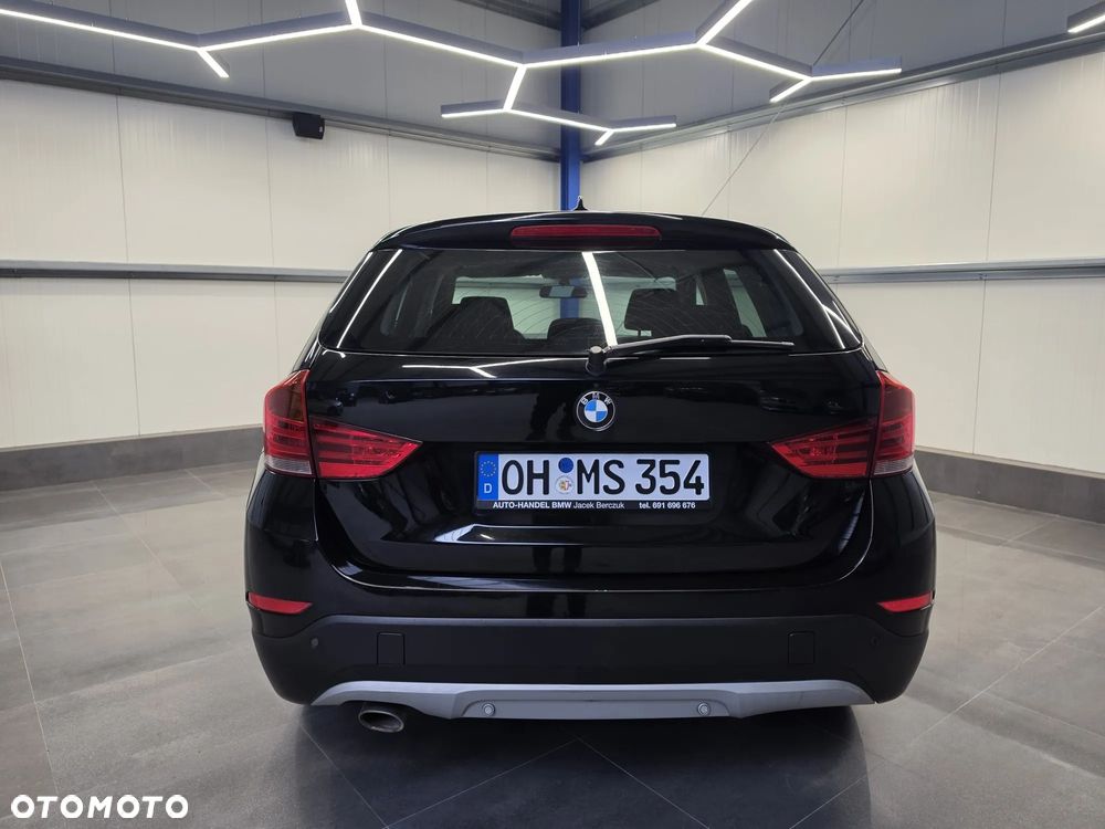 BMW X1 xDrive18d Sport Line - 13