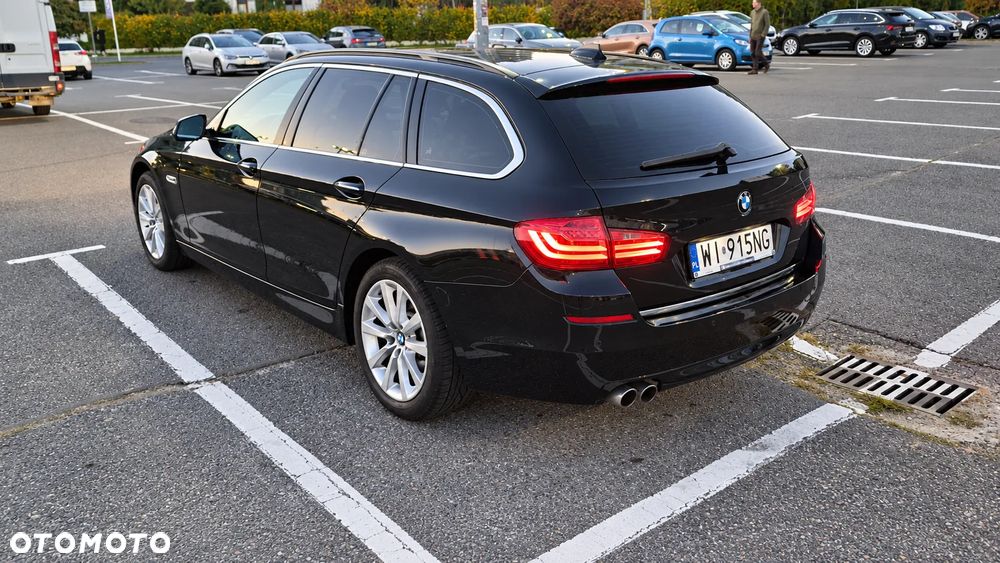 BMW Seria 5 520d xDrive Luxury Line - 11