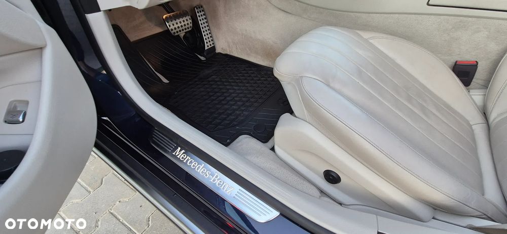Mercedes-Benz Klasa E 220 d 4Matic T All-Terrain 9G-TRONIC Exclusive - 17
