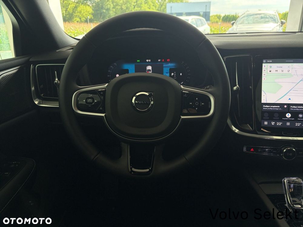 Volvo V60 B4 B Plus Dark - 19