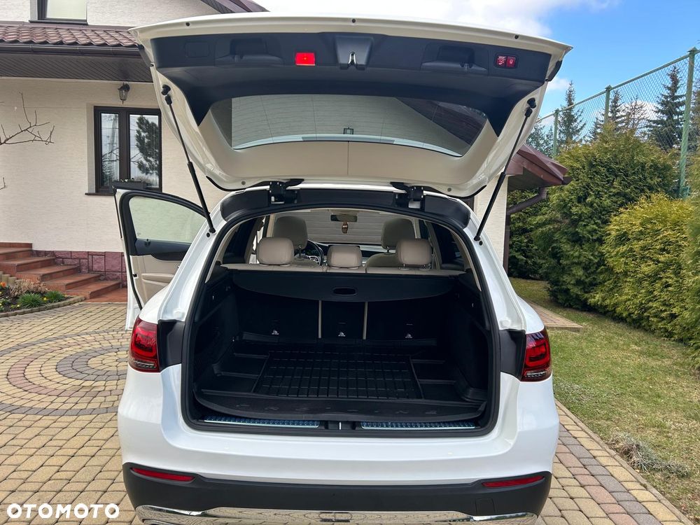 Mercedes-Benz GLC 300 4Matic 9G-TRONIC - 17