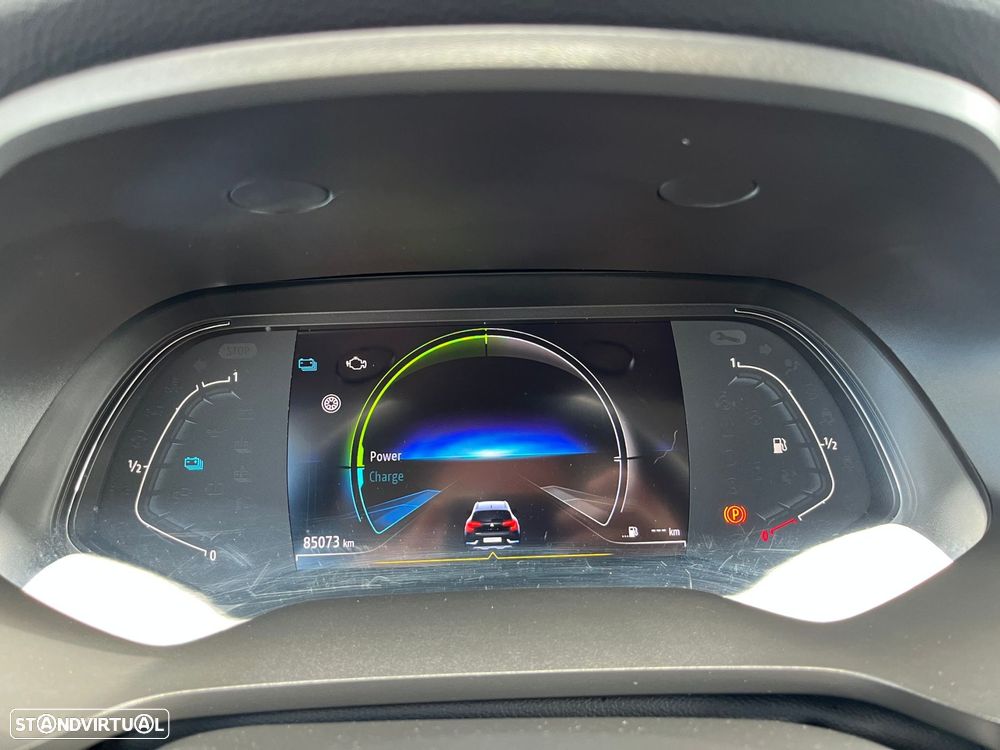 Renault Captur 1.6 E-Tech Full Hybrid Evolution - 24